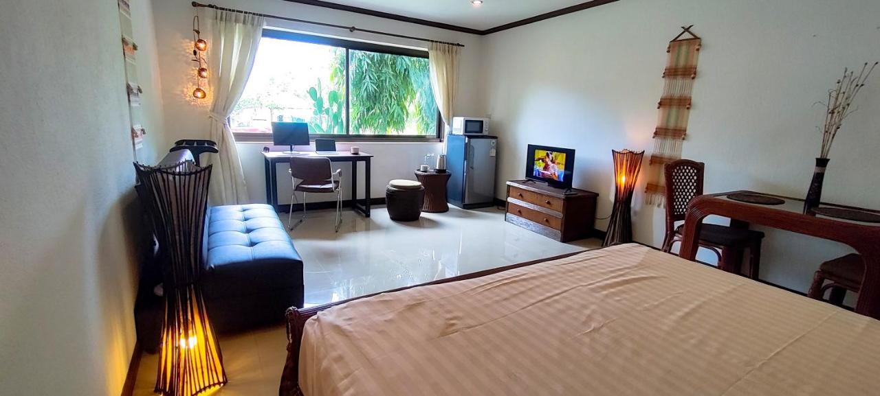 รอยัลคอทเทจเรสซิเดนซ์ Hotel Lamai Beach  ภายนอก รูปภาพ