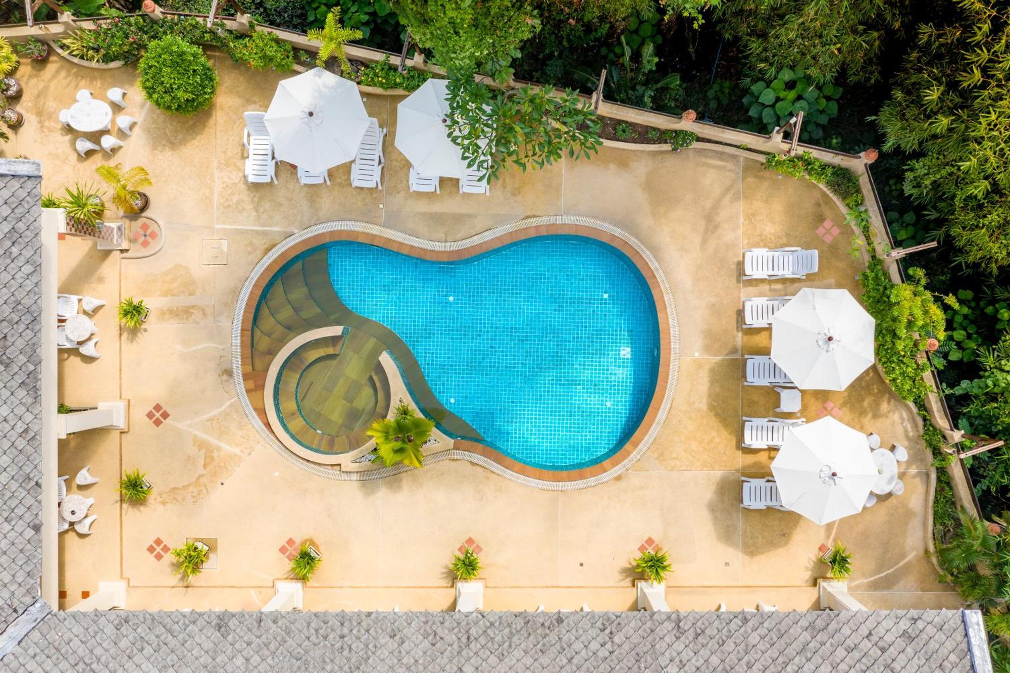 รอยัลคอทเทจเรสซิเดนซ์ Hotel Lamai Beach  ภายนอก รูปภาพ